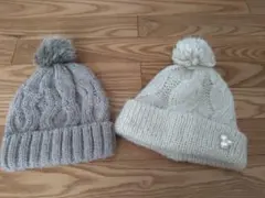 グレーとアイボリーのニット帽2点セット 　レディース