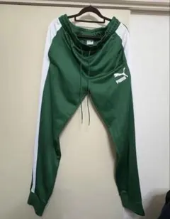 PUMA グリーンジャージパンツ L