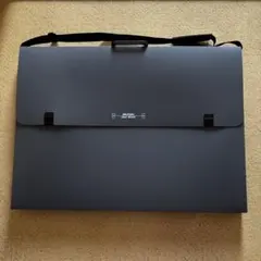 IEE EcoVolt 200W 折りたたみソーラーパネル 単結晶 MC4 - メルカリ