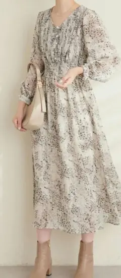 natural couture　ピンタックプリーツお上品ワンピース