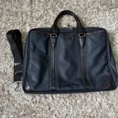 ultima ビジネスバッグ 、ストラップは未使用でまだまだ使用可能！