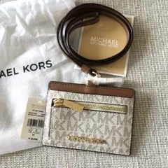 新品　マイケルコース MICHEAL KORS　ID カード パスケース　財布のサムネイル