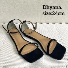 Dhyana. ディアナドット ストラップサンダル 黒 スエード