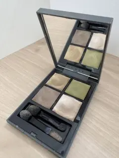 THREE アイシャドウ パレットのサムネイル