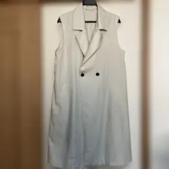 GU ダブルボタン ノースリーブ ベスト