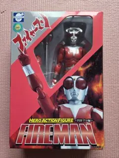 EVOLUTION TOY ファイヤーマンフィギュア外箱に膨れがあります。新品 