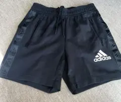 引越し前の出品（3/20まで） adidas ハーフパンツ 黒 M