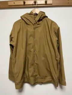 ブラウン フード付き マウンテンパーカー