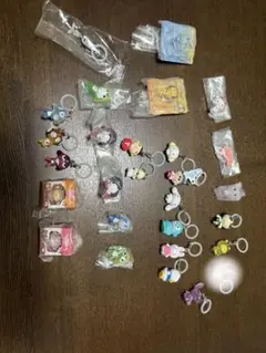 めじるしアクセサリーバラ売り 300〜1300円