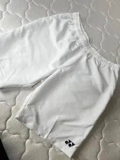 【美品】ヨネックス テニスウェア ハーフパンツ ホワイト Lサイズ