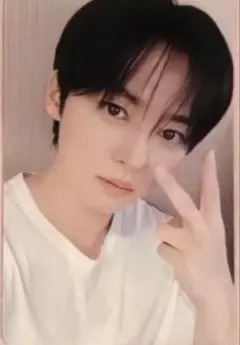 Item thumbnail for item 2d7277d8-6fc3-4488-86aa-f92f36dc3f48