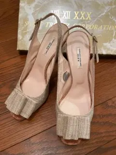 お値下げ可能❤️定価約2万円　パンプス サンダルのサムネイル