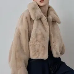 nui nullu 2WAYショートファージャケット ベージュ