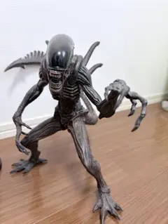 BIG！】エイリアン フィギュアセット 緑と黒 - メルカリ