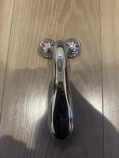 シルバー 美顔ローラー ボール型ヘッド シルバー 美顔ローラー ボール型ヘッド - メルカリ