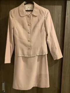 ジャケットとワンピースのセット