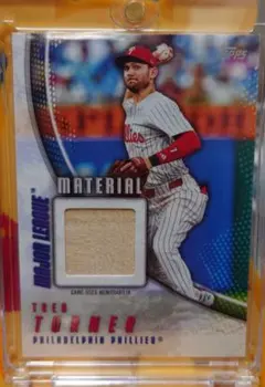 topps 2025 トレイ・ターナー MATERIAL カード