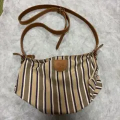 イルビゾンテ　ストライプ柄キャンバスショルダーバッグ