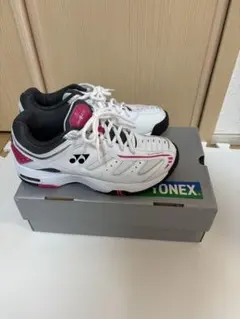 YONEX テニスシューズ　SHT-102
