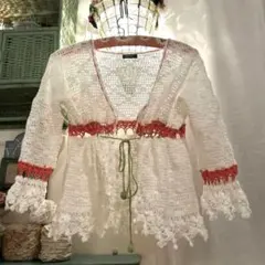 ベネトン　レース編ボレロ　カーディガン　フリル　マルチカラー　花　ビーズ