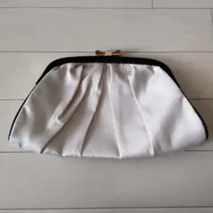 アイボリー プリーツ クラッチバッグ
