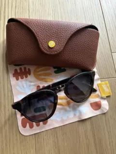 Item thumbnail for item 051e5e02-ad7d-4307-b056-804155af7aa2