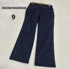 MUNSINGWEAR カジュアルパンツ シャカシャカ ネイビー 刺繍 紺色 9