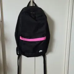 Nike ブラック/ピンク リュック