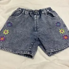 ブリーズ　花柄刺繍デニムショートパンツ140