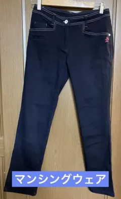 未使用 マンシングウェア ゴルフ パンツ 11号 ネイビー ペンギン刺繍