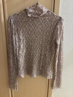 〈SHEIN シーイン〉小花柄ハイネックレースシアートップス