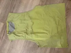 Lululemon ノースリーブタンクトップ イエロー系