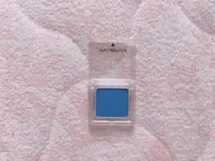 shu uemura プレスドアイシャドーのサムネイル