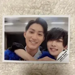 Item thumbnail for item cb588c6f-590e-46ab-82cd-eaff30f7216a