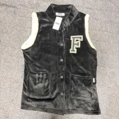 FILA ブラック ボアベストMサイズ
