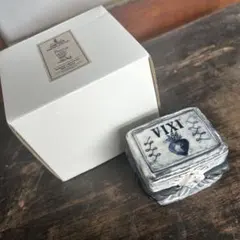 Arii Momoyo Pottery 坊やの一輪挿し - メルカリ