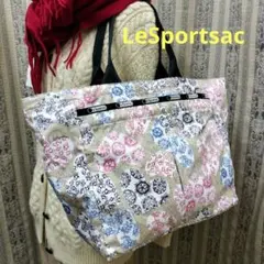 LeSportsac レスポートサック　カラフルハート柄　超美品