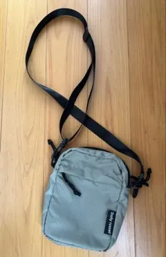Daily russet デイリーラシット サコッシュ ショルダーバッグ カーキのサムネイル