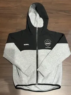 22日23時まで！【サイズ130】FCRBキッズ　ボンディングスウェットパーカ