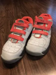 YONEX カーペットコート用テニスシューズ　22.0