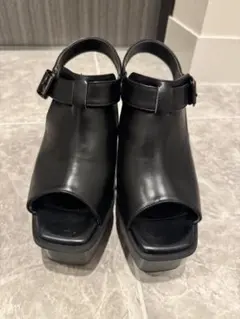 AZUL BY MOUSSY 厚底ヒールサンダル ブラックのサムネイル