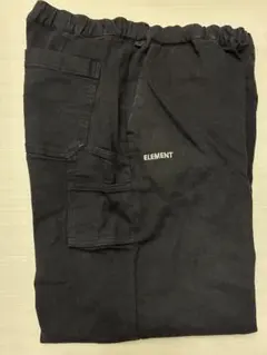 element パンツ