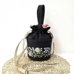 デニムリメイク巾着ショルダーバッグ　巾着バッグ　インド刺繍　丸底　ハンドメイドM