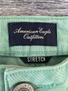 American Eagle Outfitters ミントグリーンショートパンツ
