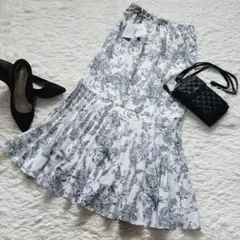 新品•タグ付き GRL グレイル 花柄 プリーツ切替マーメイドフレアースカート