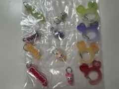 TWICE アクリルカラビナキーホルダー　ガチャガチャ　セット