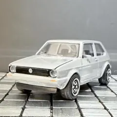 マジョレット　フォルクスワーゲン　ゴルフGTI 新品未使用のサムネイル