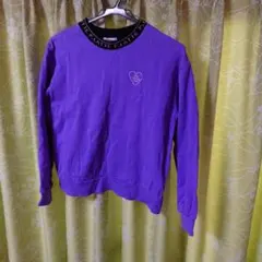 即日発送☆紫色ハート刺繍トレーナー