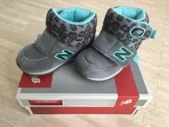 ニューバランス ハイカットブーツレオパード柄 13cm FB996S