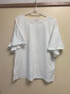 LEPSIM レプシィム　Tシャツ　シンプル　袖フレア　ホワイトのサムネイル